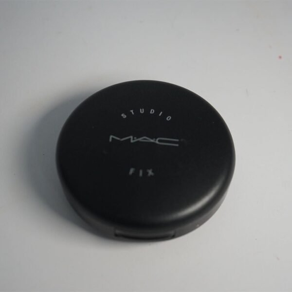 بودرة من ماك باودر بلس